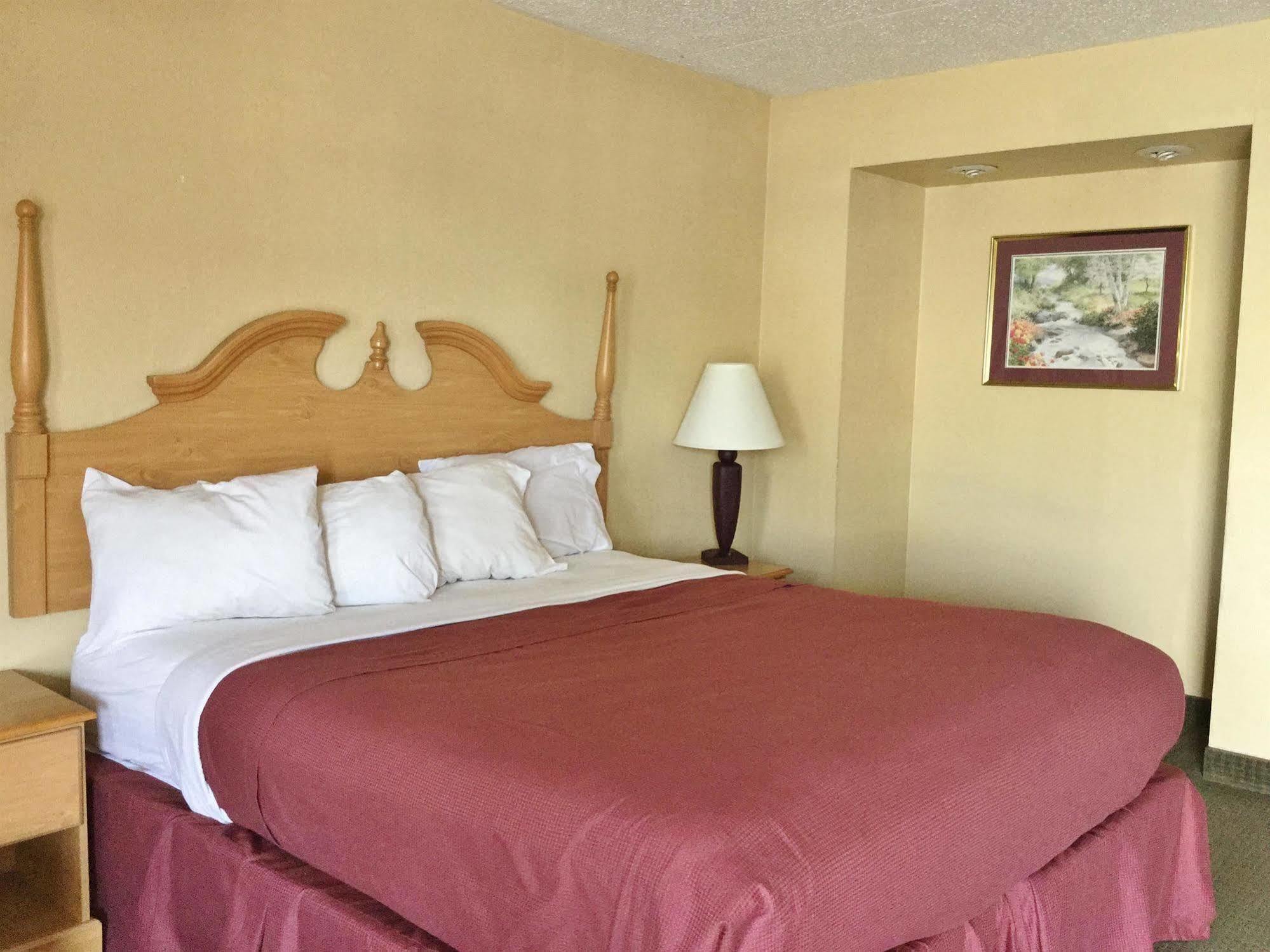 Americas Best Value Inn & Suites Conway Exterior foto